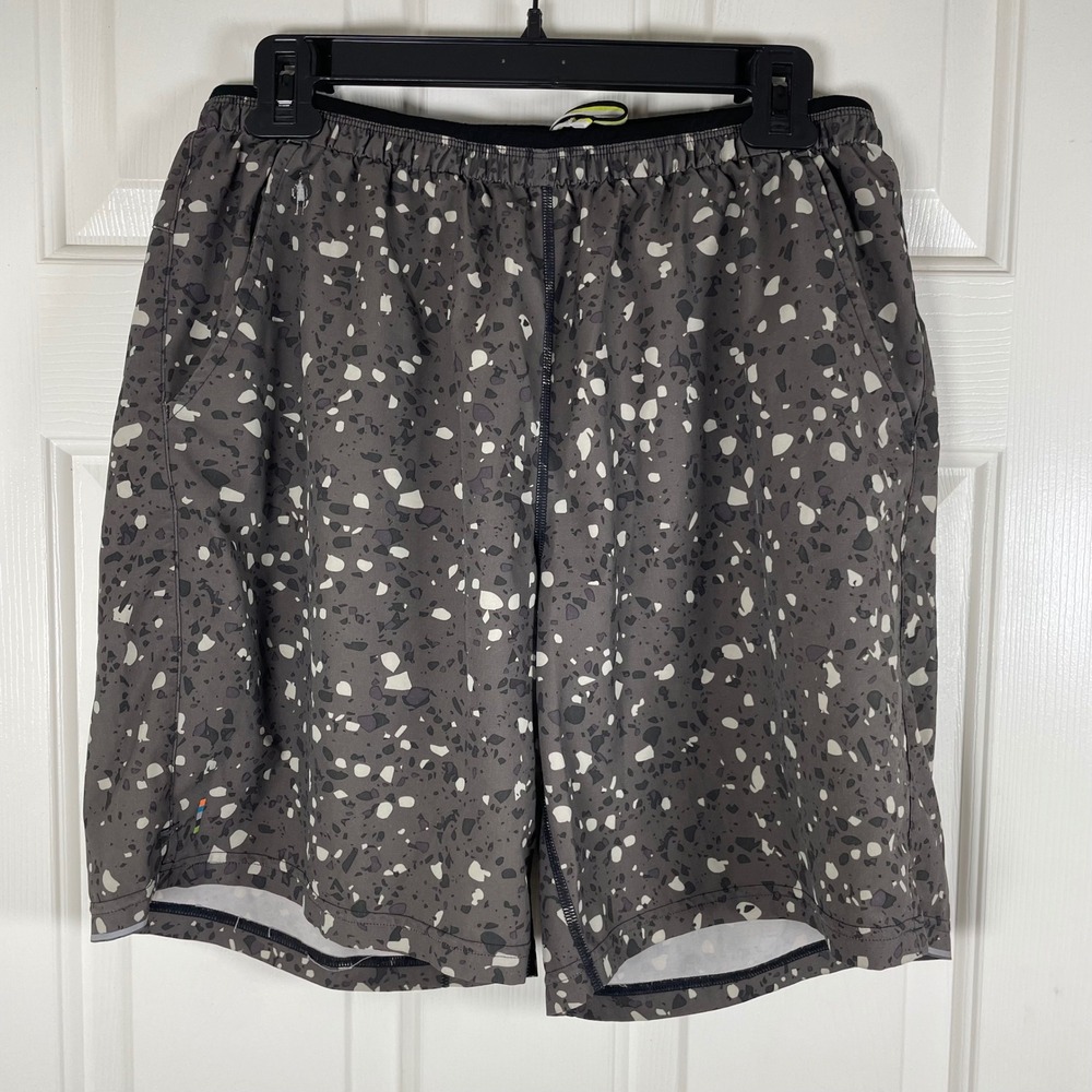 Smartwool Mens Grey Terrazzo Print Active Running Shorts Merino Liner Medium EUC - Picture 2 of 9